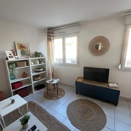 Cocon Cosy Gare St Roch Apartamento *
